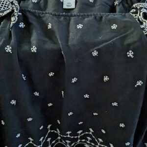 Women's Embroidered Blouse